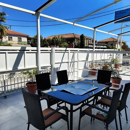 Galini & Ξενοδοχείο με διαμερίσματα Λαγανάς