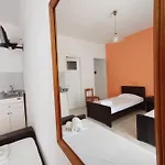 Galini & 3*