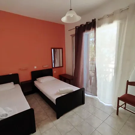 Galini & Aparthotel 3*