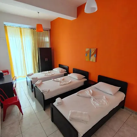 Galini & Aparthotel 3*