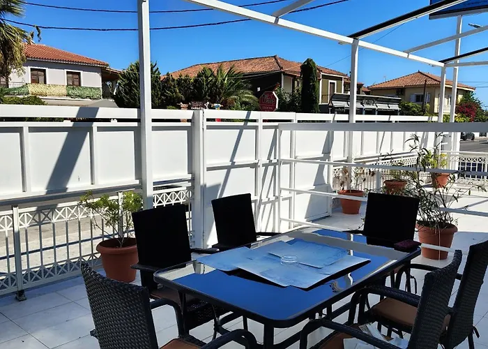 Galini & Апарт-отель Лаганас